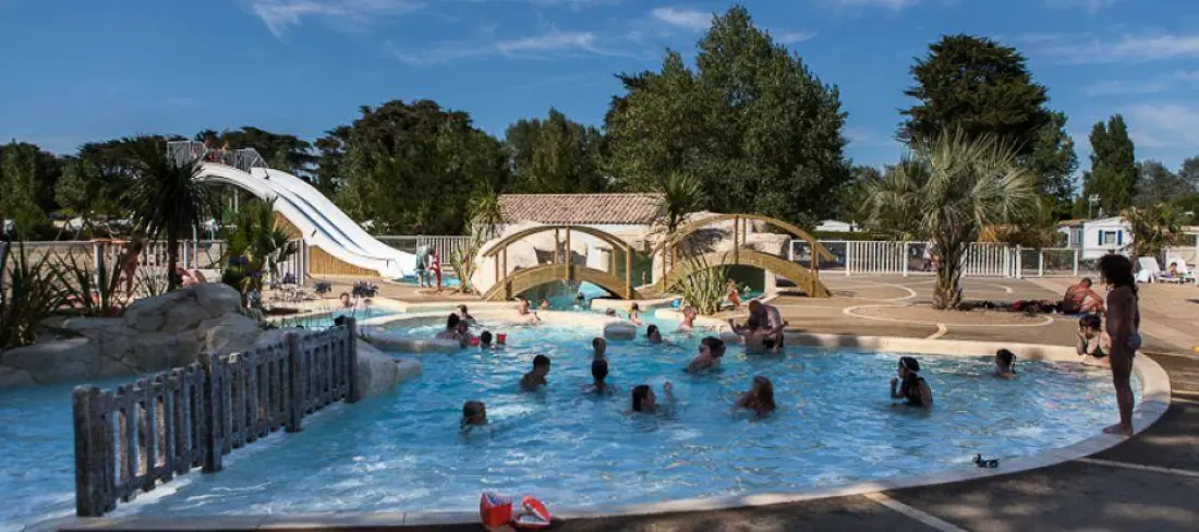 Camping Domaine du Collet4 étoiles★★★★