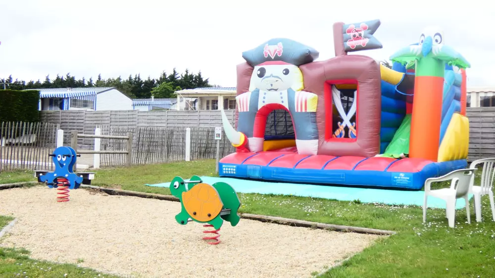 Camping Les Brillas3 étoiles★★★