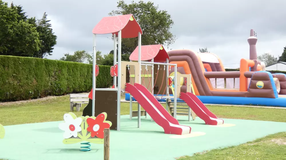 Camping Les Brillas3 étoiles★★★