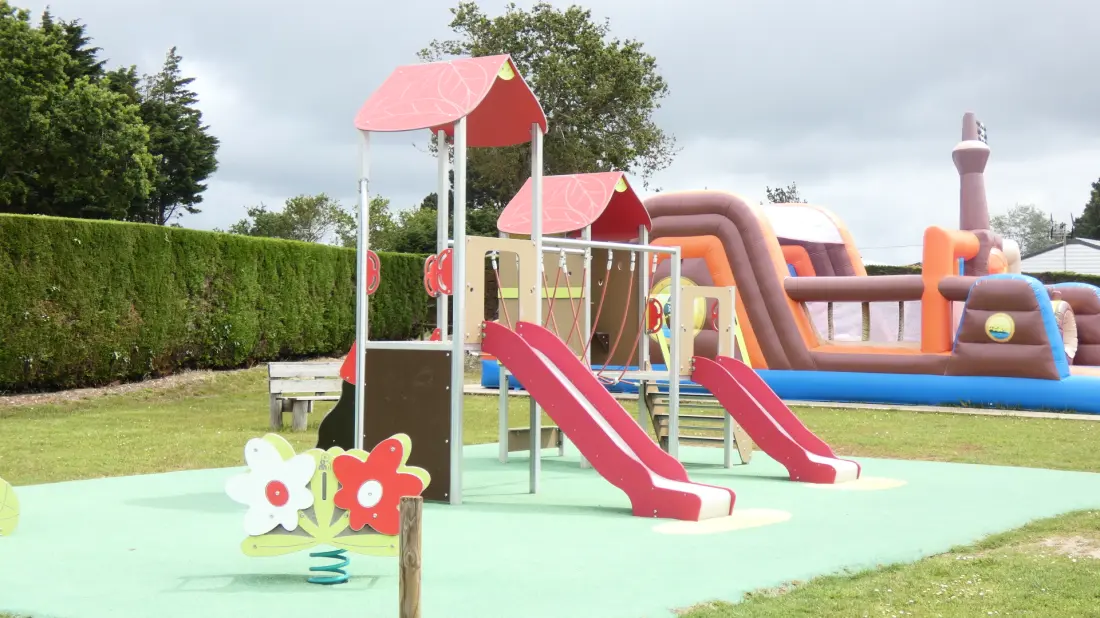 Camping Les Brillas3 étoiles★★★