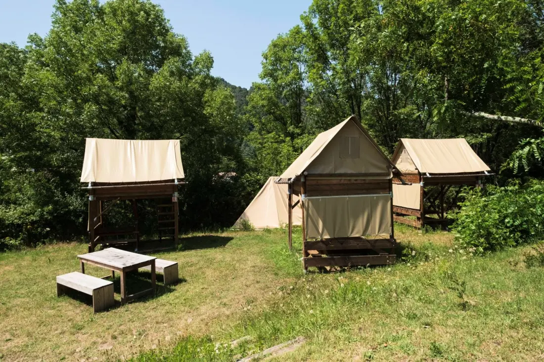 Flower Camping Mas de Champel 4 étoiles★★★★