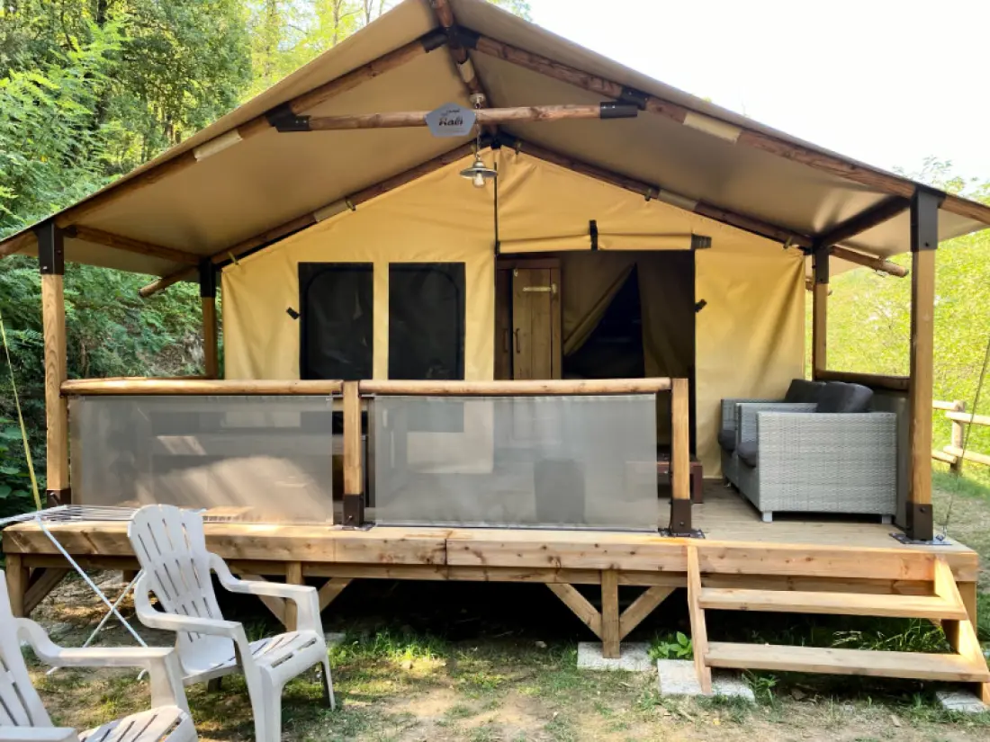 Flower Camping Mas de Champel 4 étoiles★★★★
