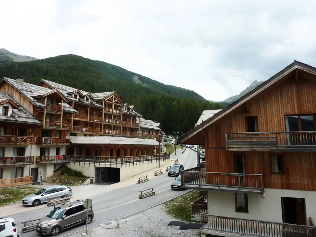 Les Chalets De Bois Mean