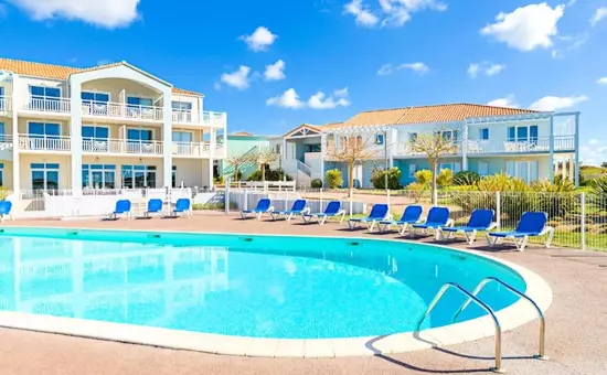 Appartement Avec Terrasse Proche De La Mer