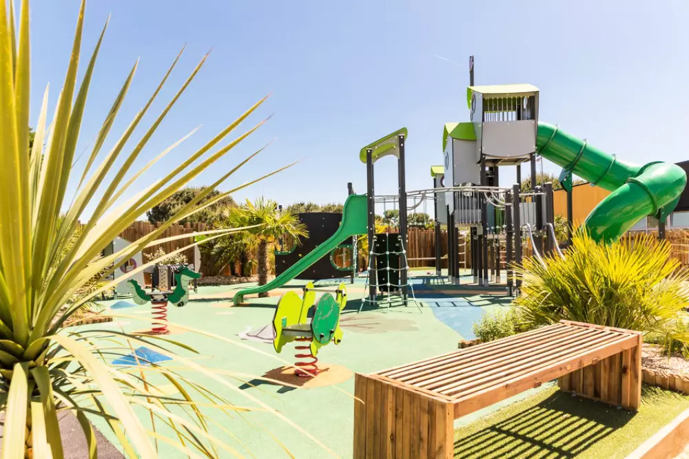 Camping Le Bel Air 51 étoiles★