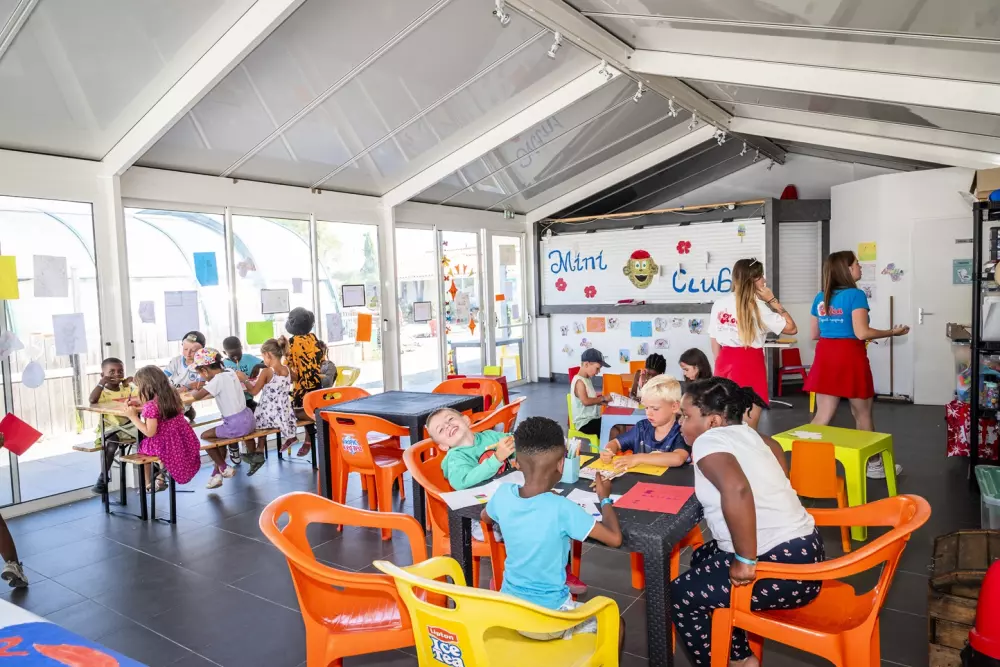 Camping Le Nid d'été 41 étoiles★