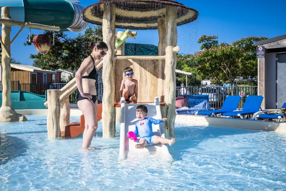 Camping Le Nid d'été 41 étoiles★