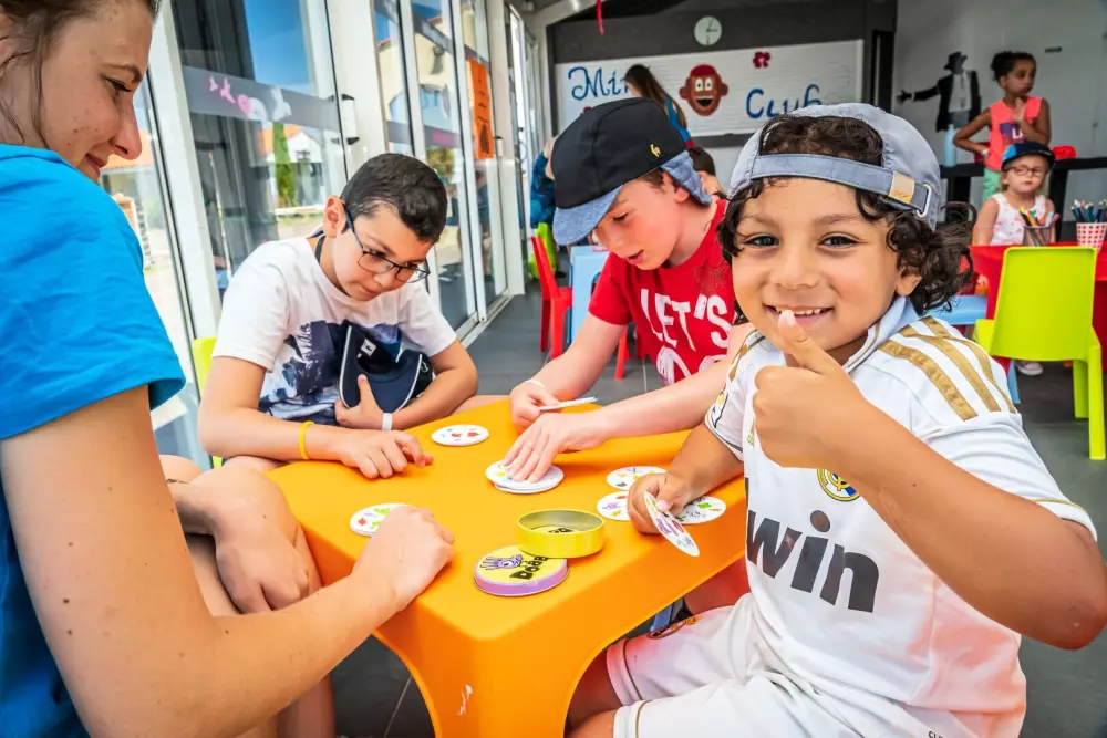 Camping Le Nid d'Été 4 étoiles★★★★