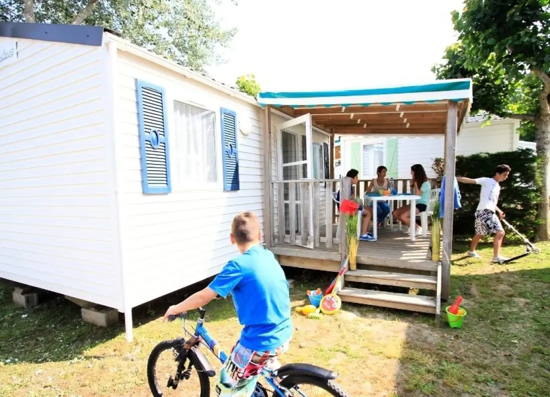 Camping Les Pirons 5 étoiles★★★★★