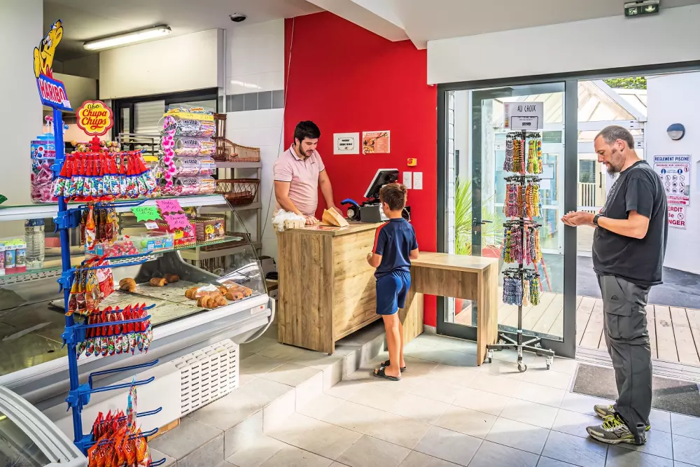 Camping Les Pirons 51 étoiles★