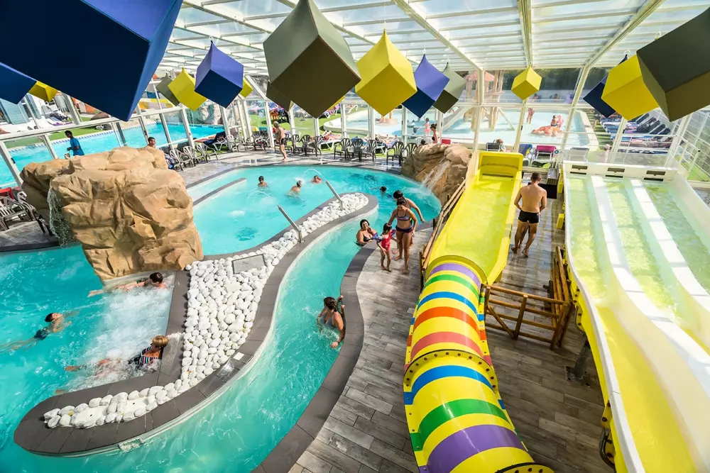 Camping Les Pirons 51 étoiles★