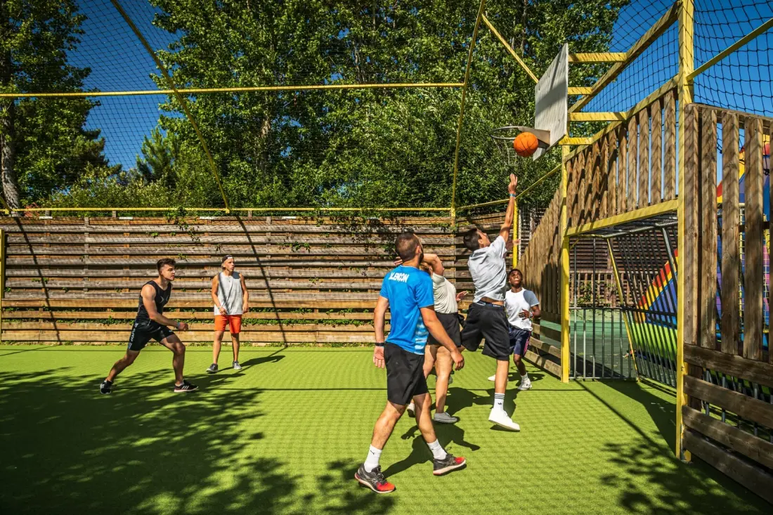 Camping Les Pirons 5 étoiles★★★★★