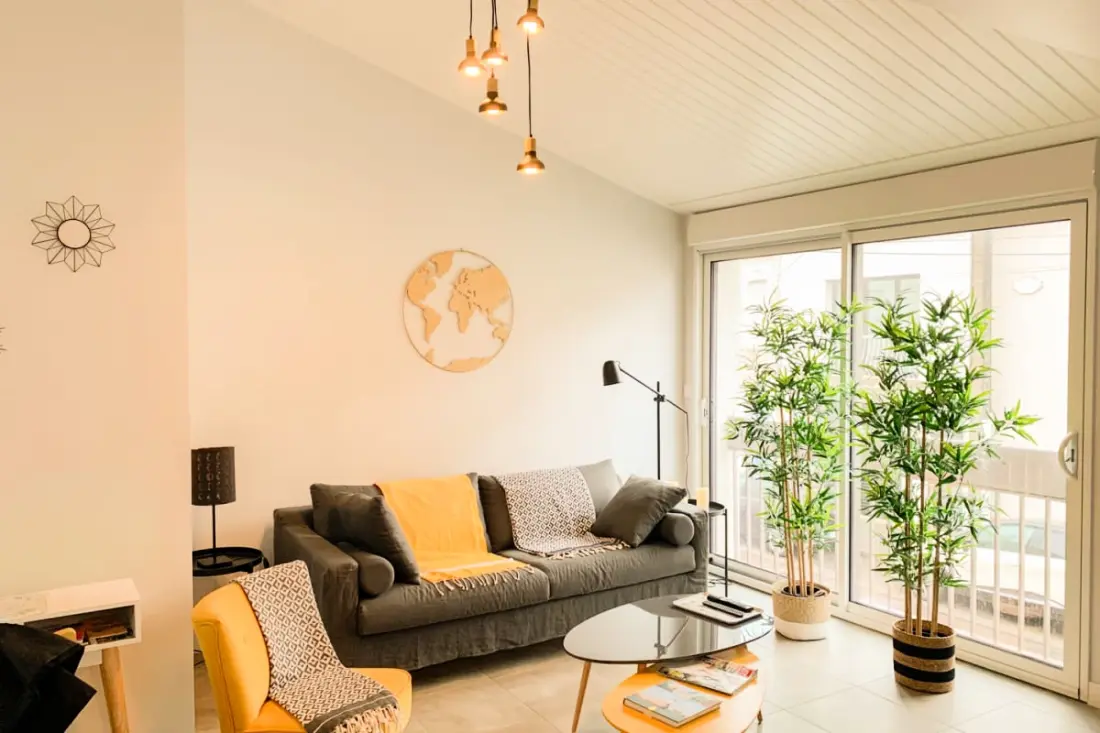 Superbe Maison De Ville Rénovée En Plein Cœur Du Quartier Arago Pour 5p