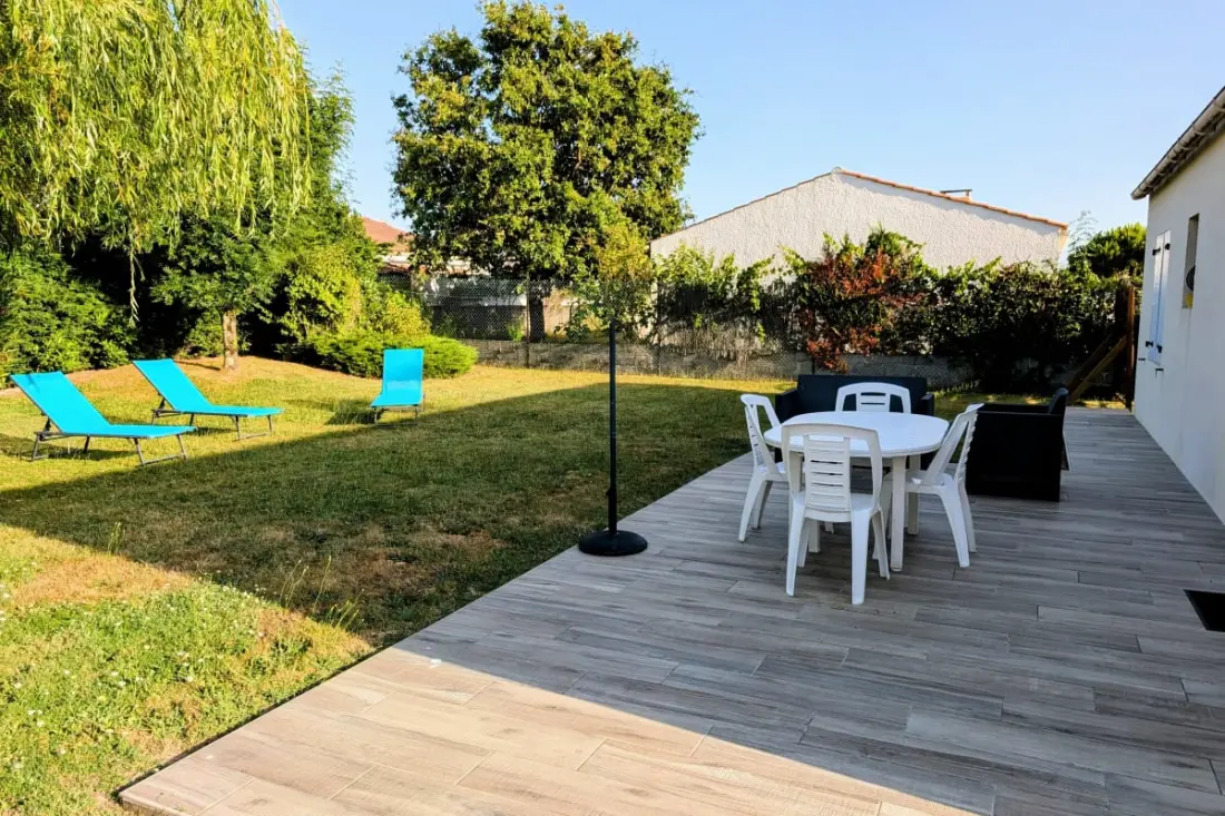 Maison Confortable Et Paisible Avec Jardin