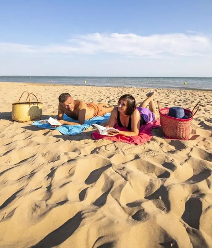 Confort Et Vue Imprenable Sur Le Chenal Des Sables