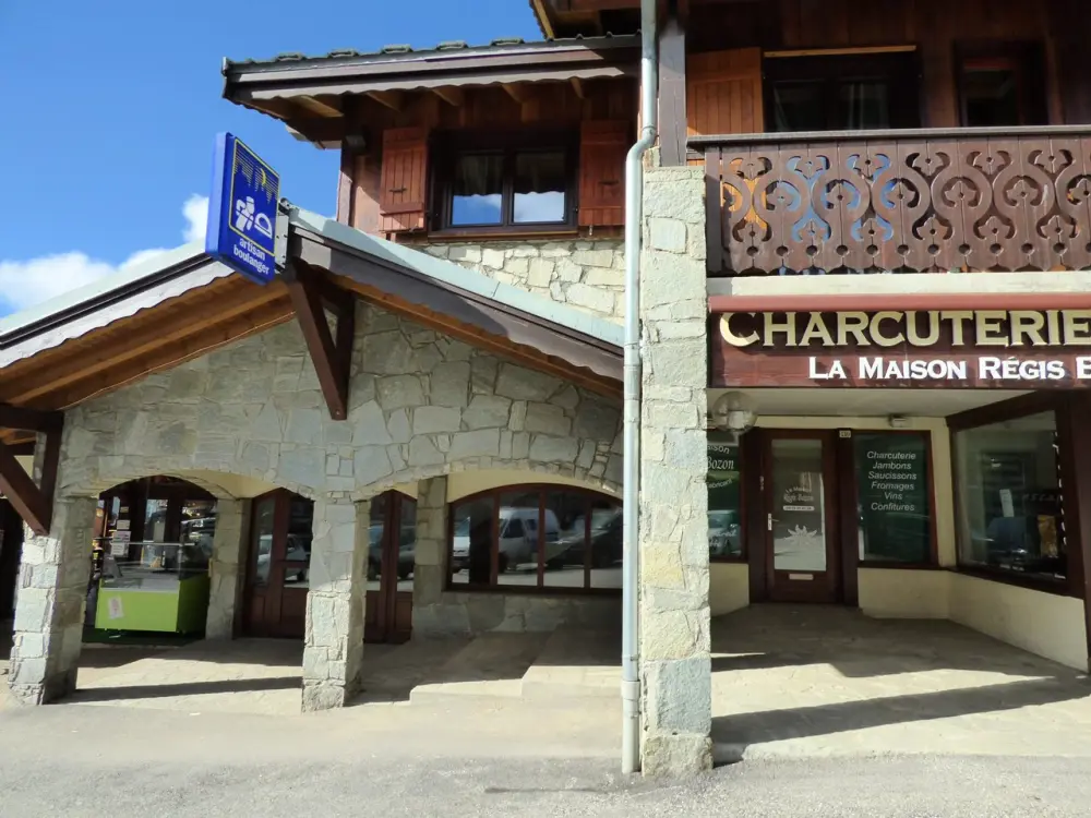 Résidence C.commercial Le Tavaillon