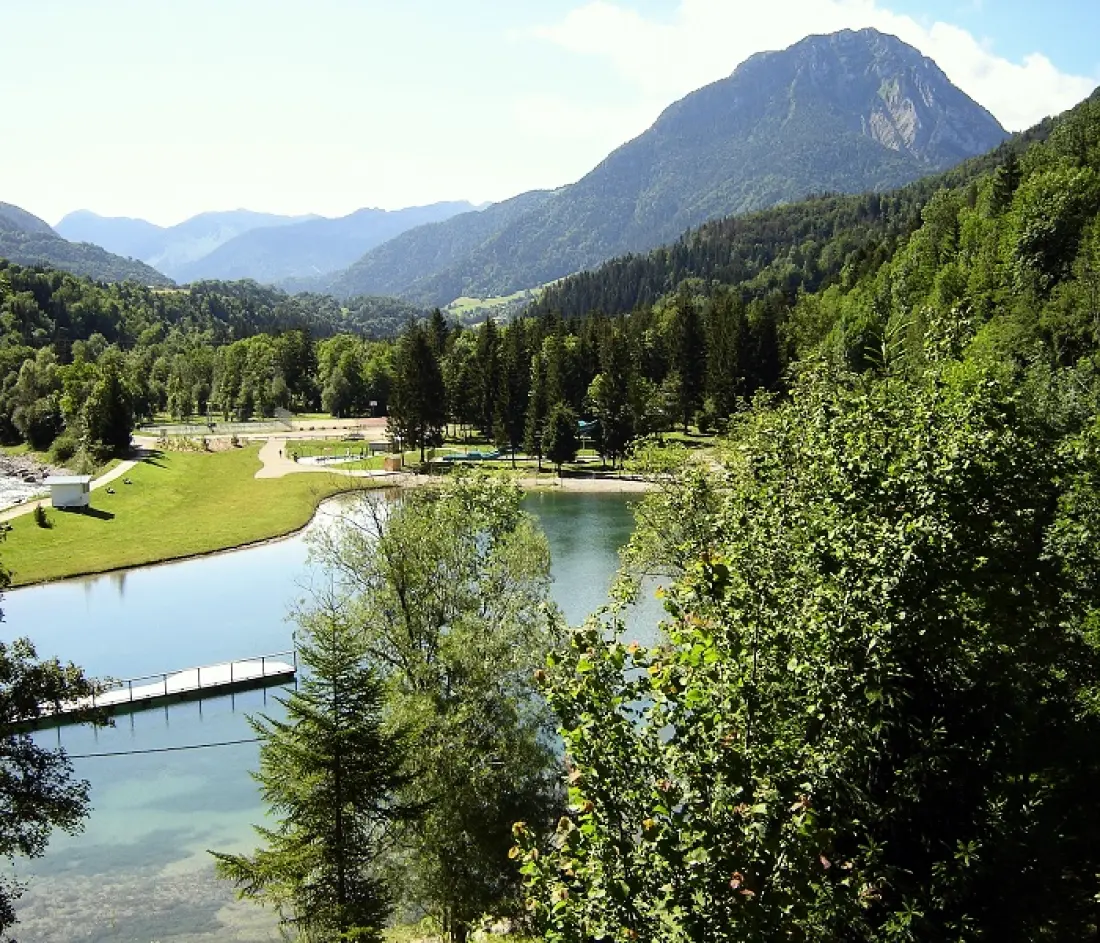 Camping de l'Île du Chéran 3 étoiles★★★