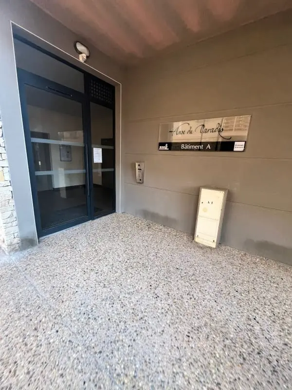 Bel Et Spacieux Logement Au Cœur De Leucate