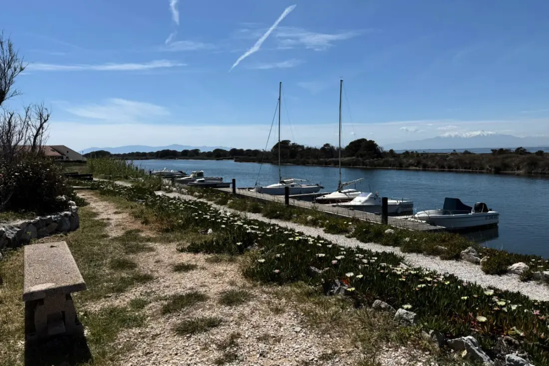 Maison Avec Terrasse Et Accès étang à Port-leucate