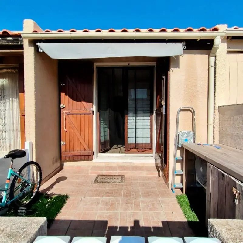 Maison Avec Terrasse Et Accès étang à Port-leucate