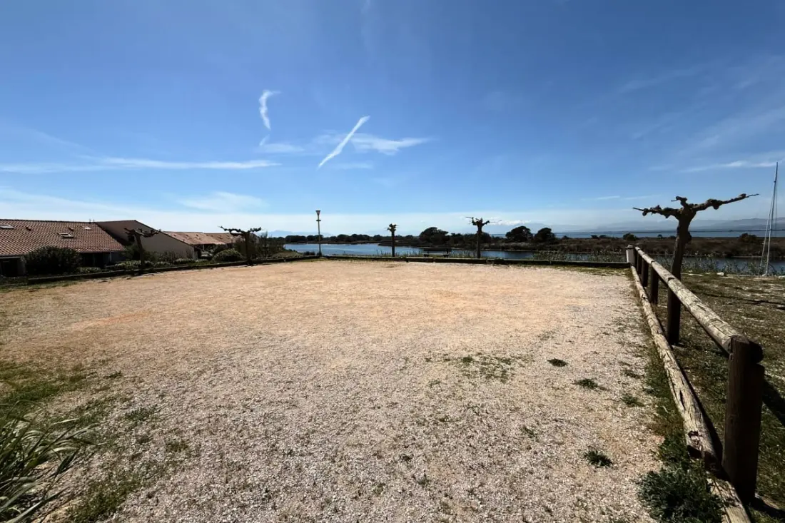 Maison Avec Terrasse Et Accès étang à Port-leucate