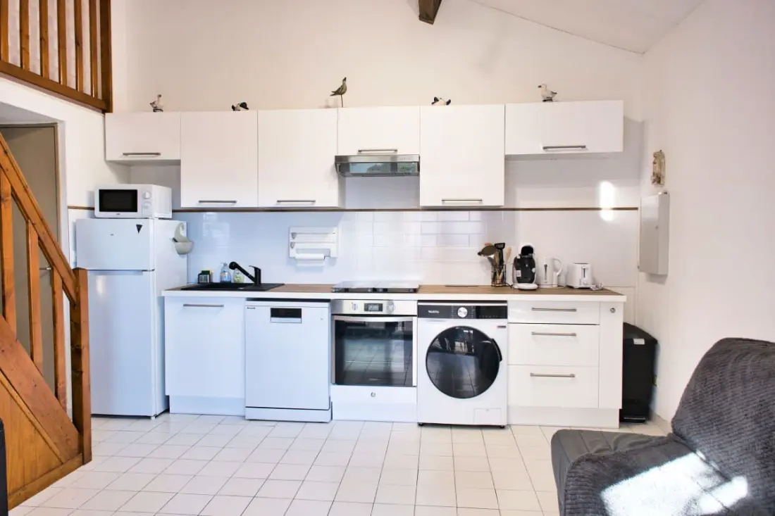 Maison F3 Avec Terrasse En Front De Mer.