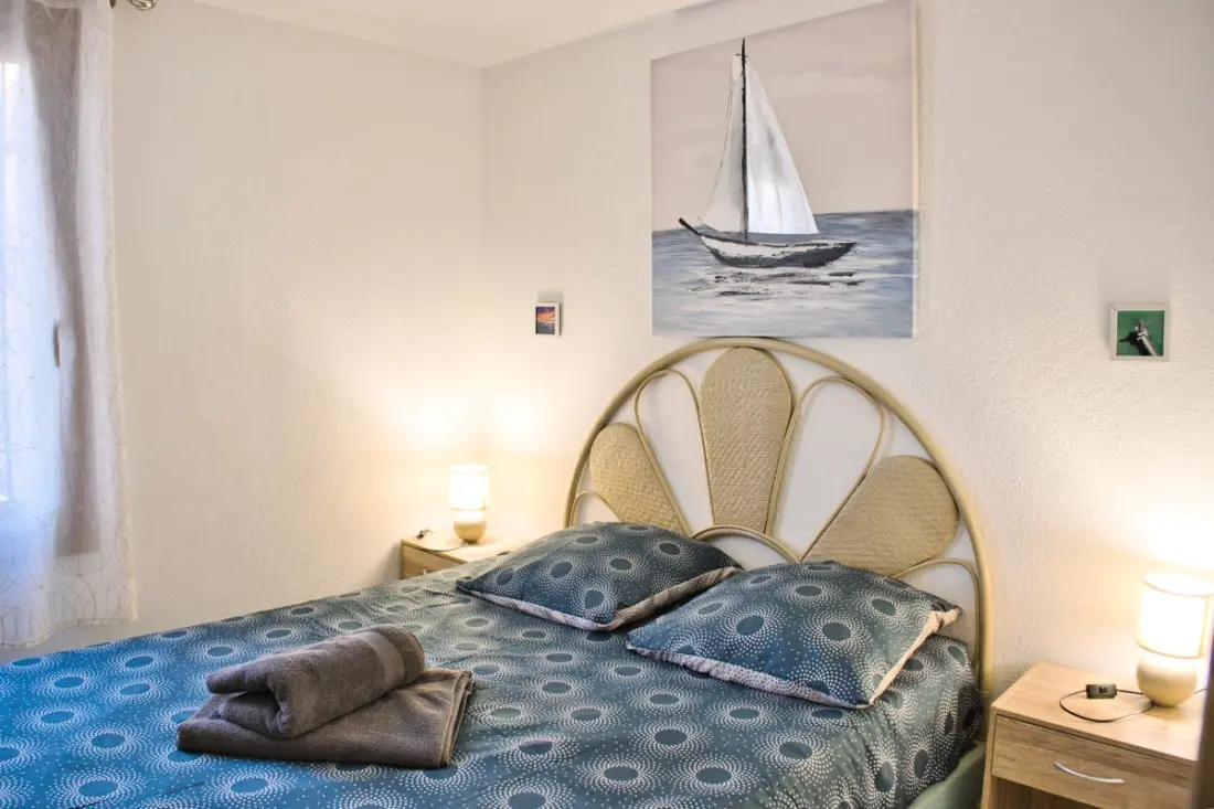 Maison F3 Avec Terrasse En Front De Mer.
