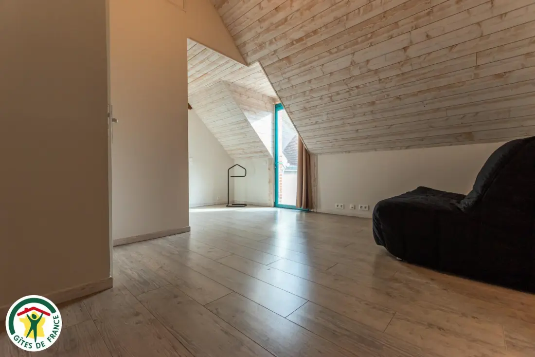 Gîte de France Aux hirondelles du chêne - l'ecureuil 4 épis