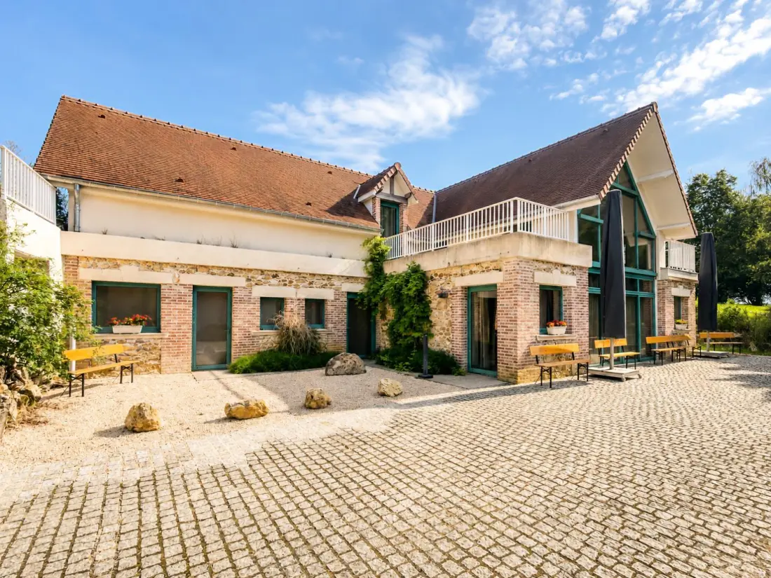 Gîte de France Aux hirondelles du chêne - l'ecureuil 4 épis