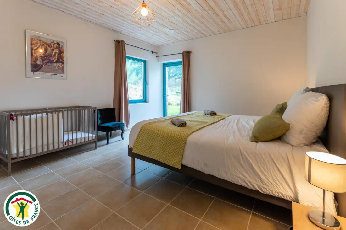 Gîte de France Aux hirondelles du chêne - l'ecureuil 4 épis