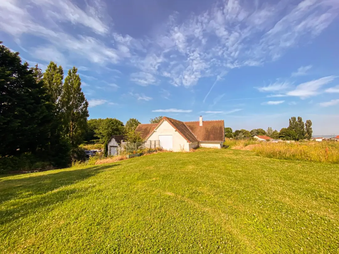 Gîte de France Aux hirondelles du chêne - l'ecureuil 4 épis