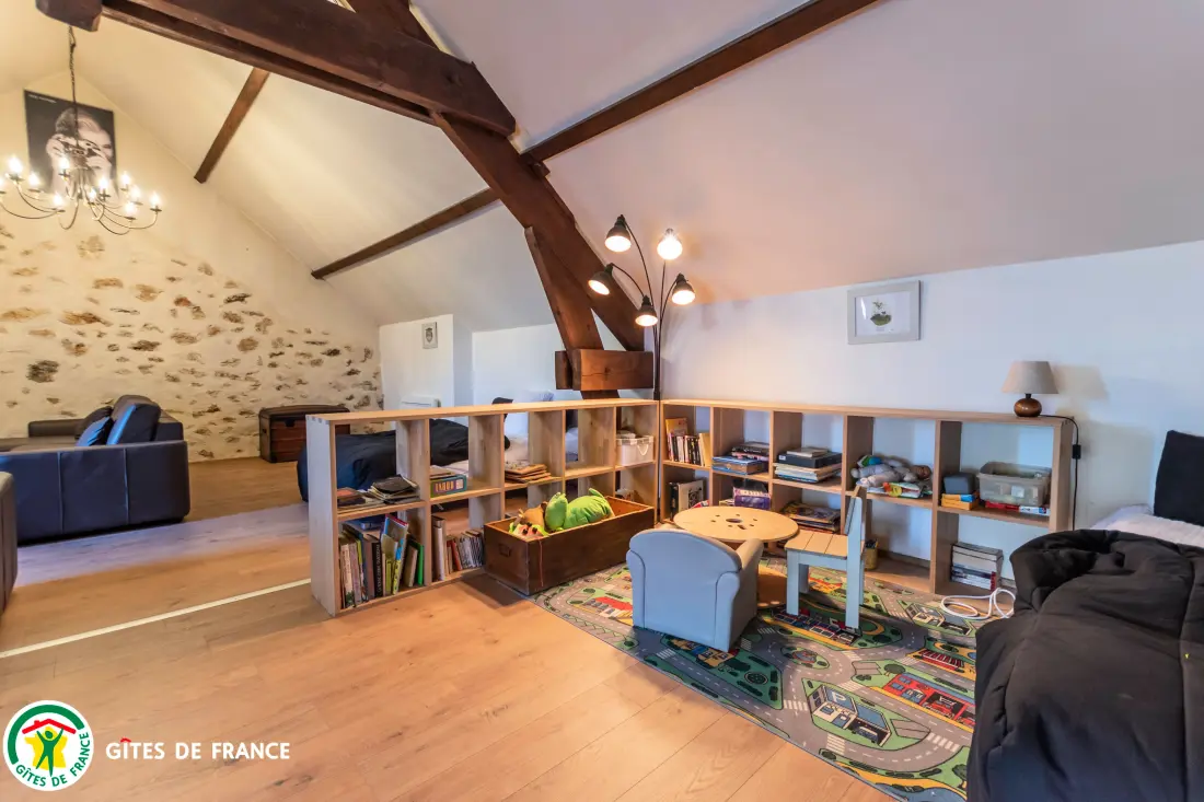 Gîte de France Aux hirondelles du chêne - la cabane 4 épis