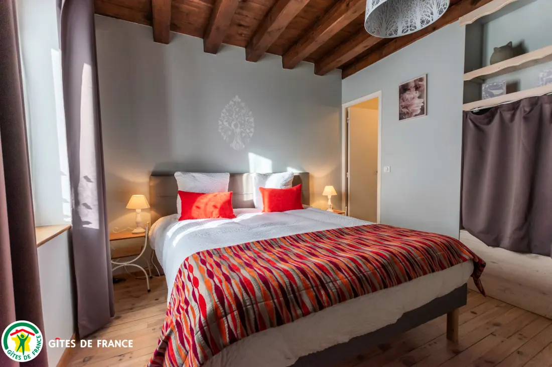 Gîte de France Aux hirondelles du chêne - la cabane 4 épis