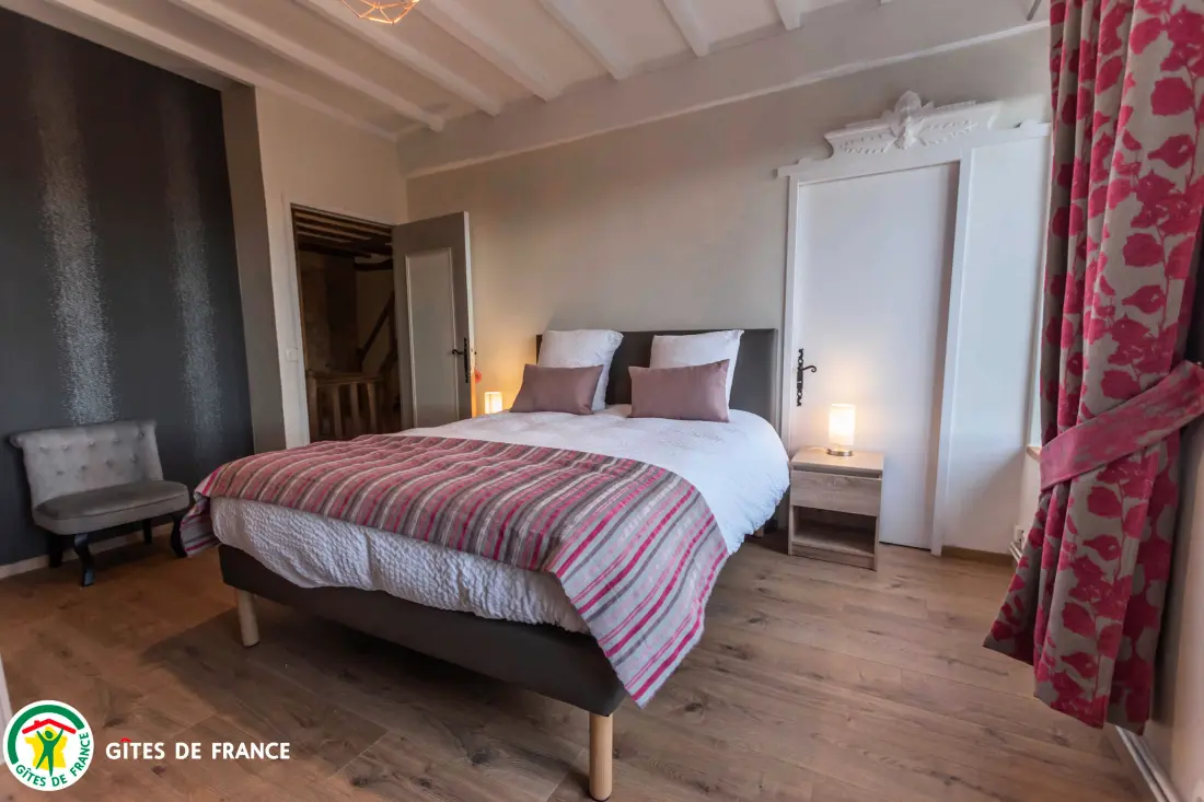 Gîte de France Aux hirondelles du chêne - le hérisson 4 épis