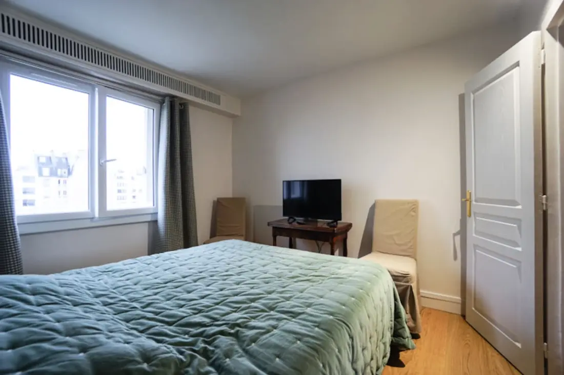 Bel Appartement Lumineux à Levallois