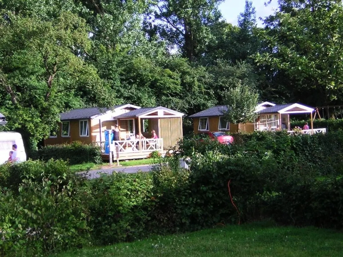Camping Les Pommiers des 3 Pays 4 étoiles★★★★