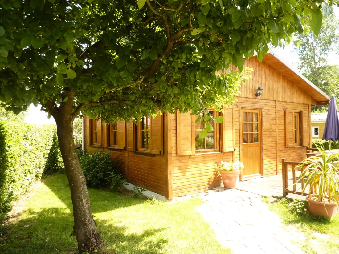 Camping Les Pommiers des 3 Pays 4 étoiles★★★★