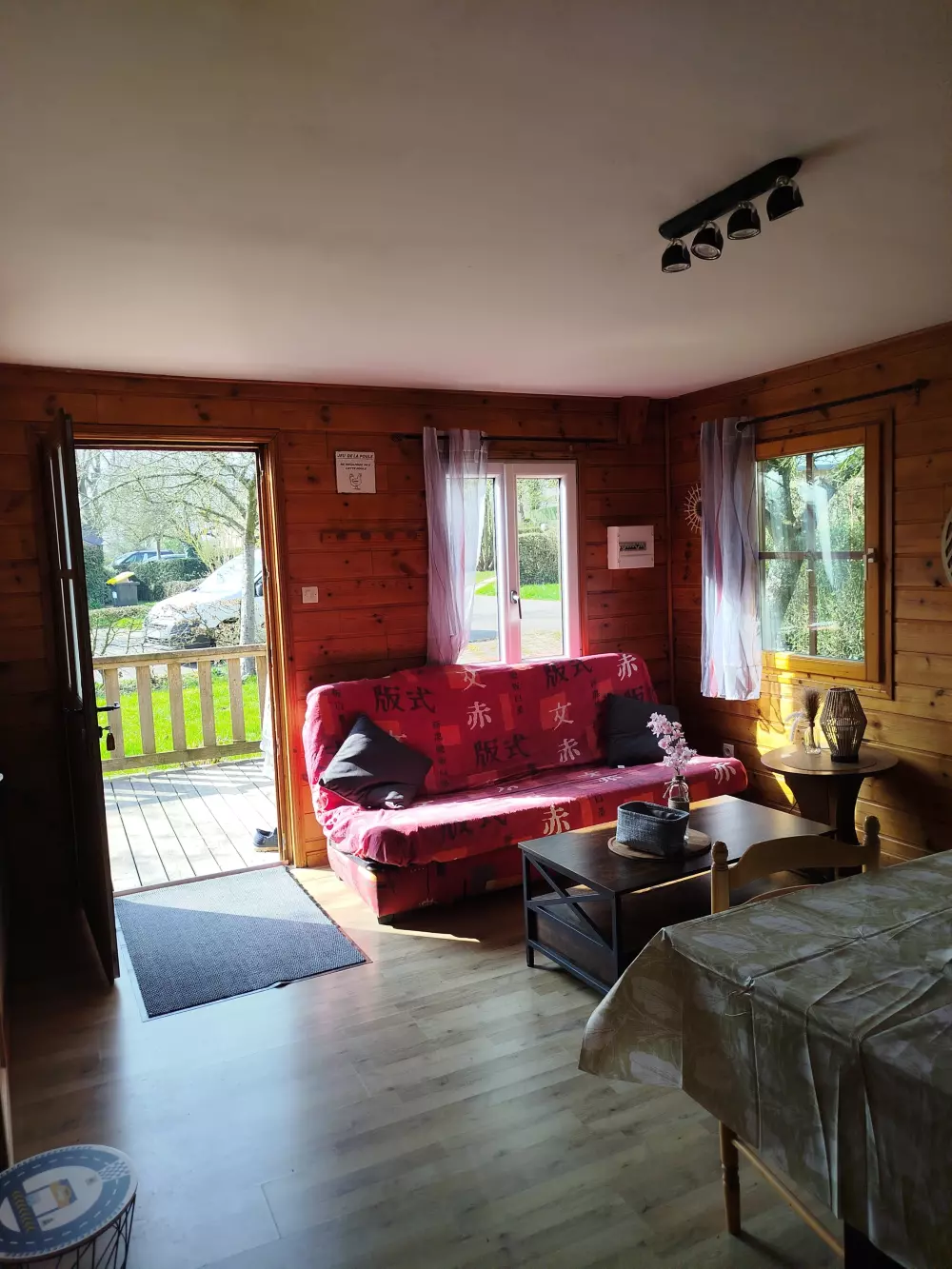 Camping Les Pommiers des 3 Pays 4 étoiles★★★★