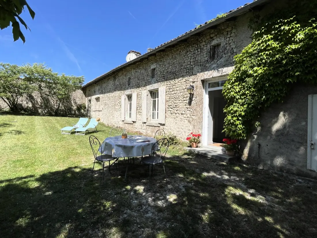 Maison de Vacances Lignières-Ambleville-Lignières-Sonneville 2