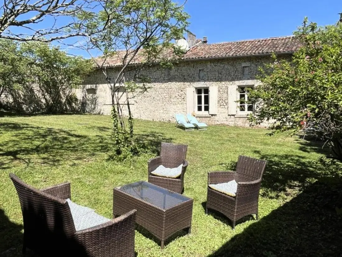 Maison de Vacances Lignières-Ambleville-Lignières-Sonneville 2