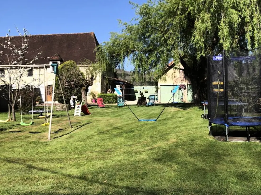 Maison de Vacances Limeuil 9