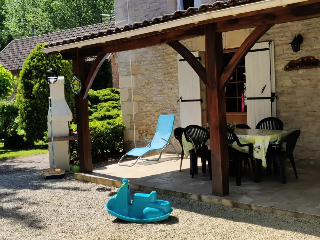 Maison de Vacances Limeuil 9