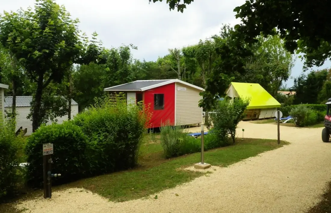 Ushuaïa Villages - Camping les Poutiroux 4 étoiles★★★★