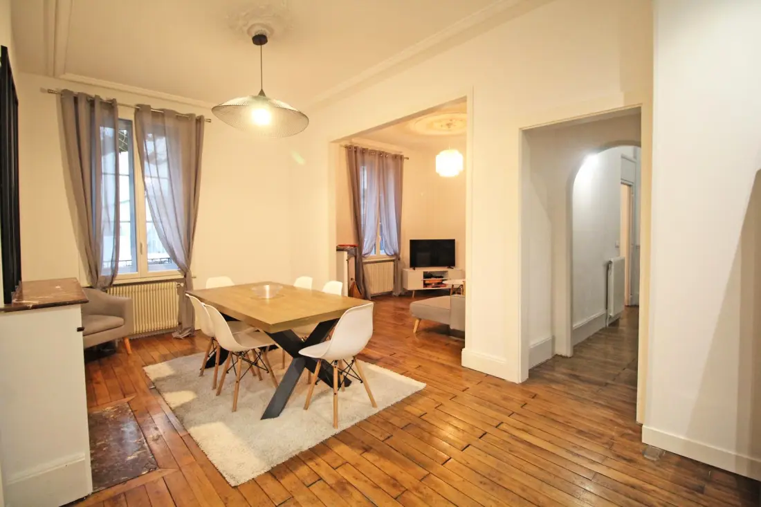 Gîte de France La maison haussmannienne 3 épis