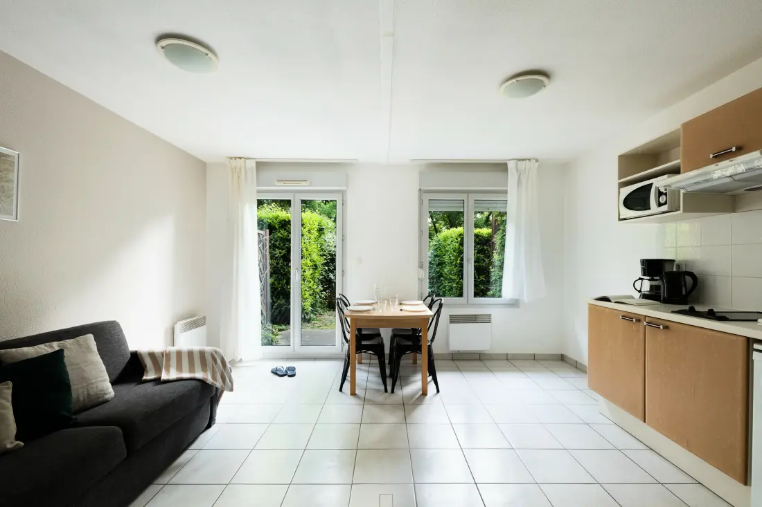 Appart'hôtel Garden & City Lyon - Lissieu 31 étoiles★