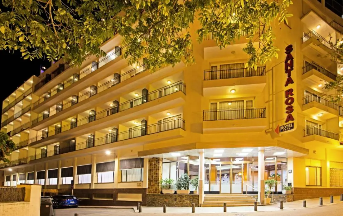Hôtel Pierre & Vacances Lloret Santa Rosa 4 étoiles★★★★