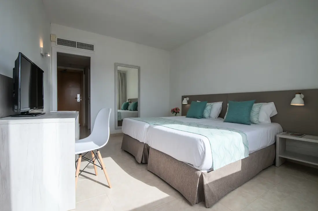 Hôtel Pierre & Vacances Lloret Santa Rosa 4 étoiles★★★★