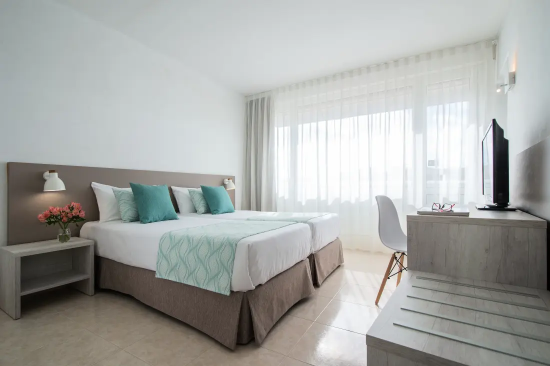 Hôtel Pierre & Vacances Lloret Santa Rosa 4 étoiles★★★★
