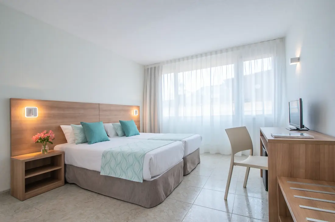 Hôtel Pierre & Vacances Lloret Santa Rosa 4 étoiles★★★★