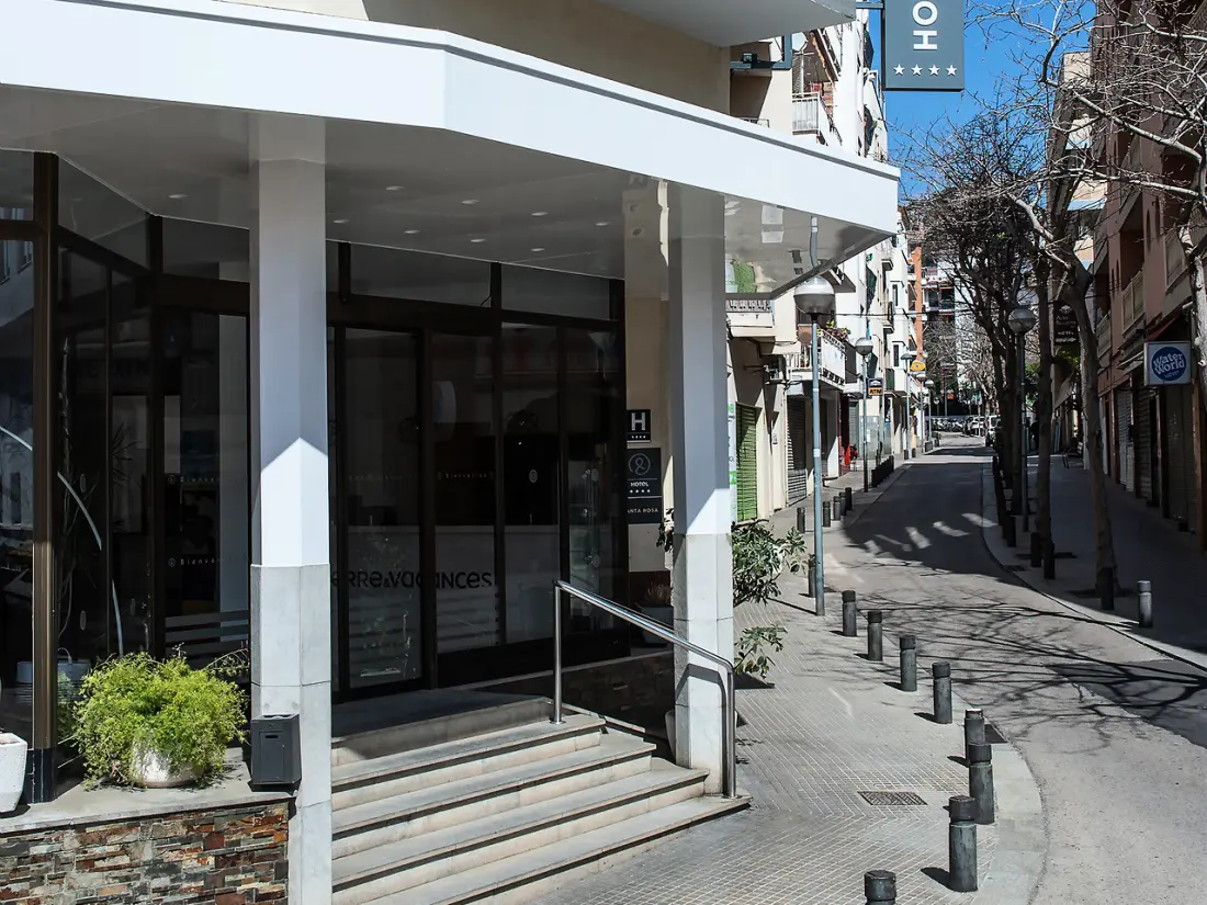 Hôtel Pierre & Vacances Lloret Santa Rosa 4 étoiles★★★★